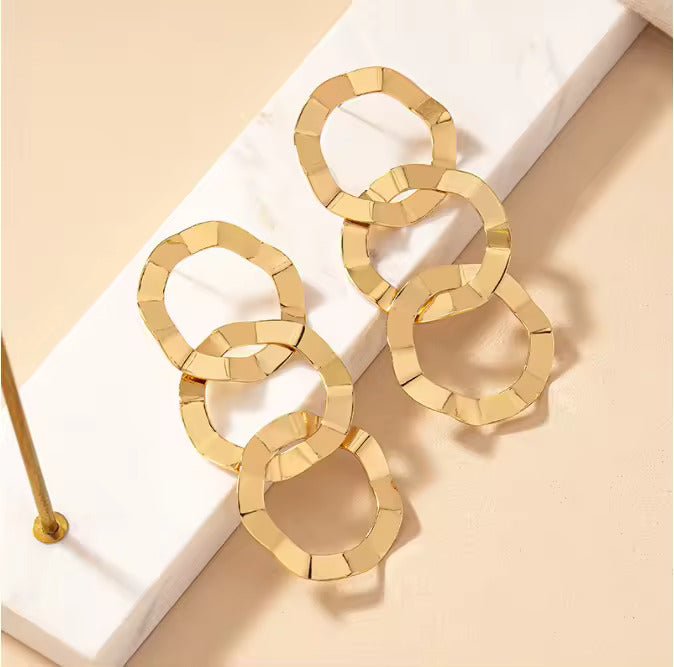 Ring Link Danglers