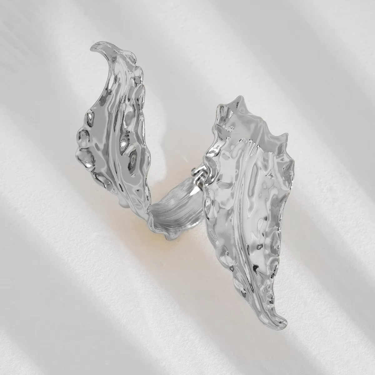 Ivy Embrace Cuff