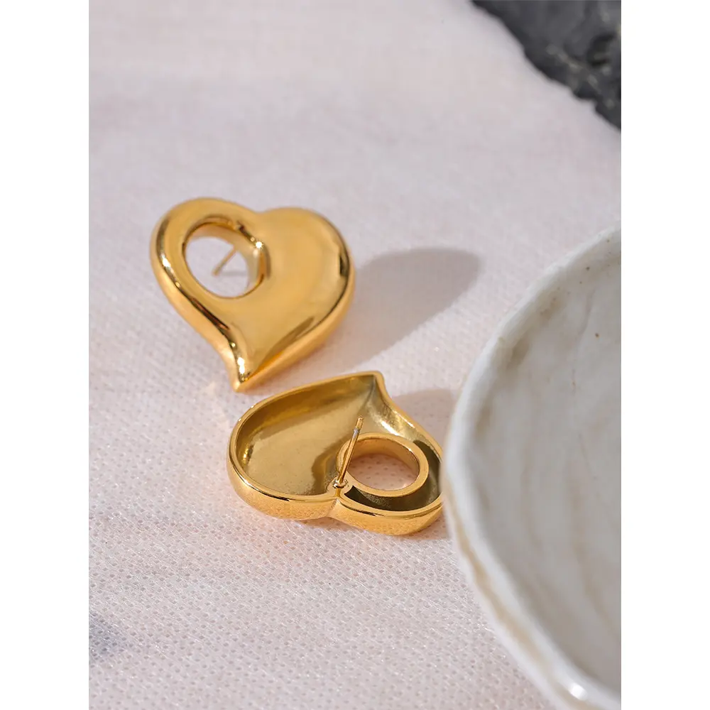 Eternal Heart Earring