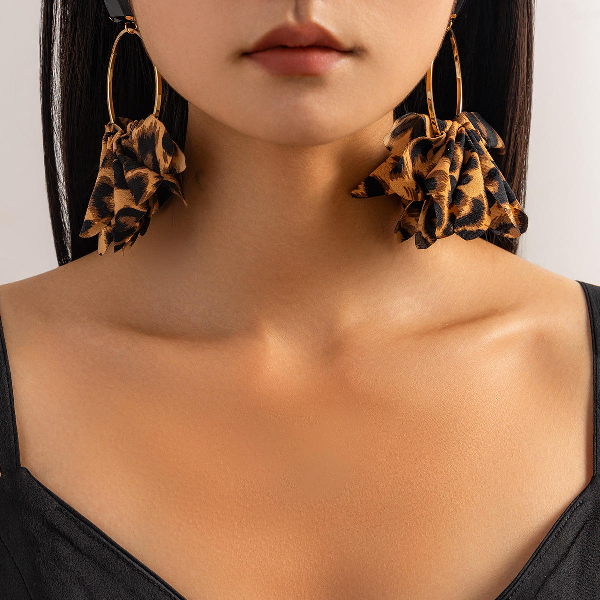 Savannah Chic Hoop Earrings