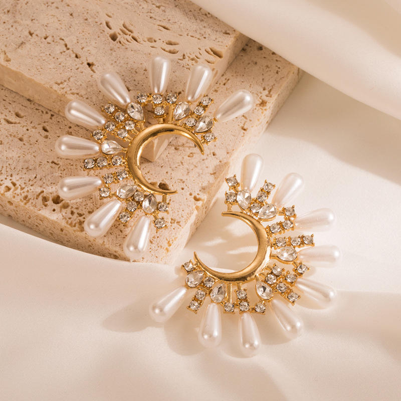 Moonlit Radiance Studs