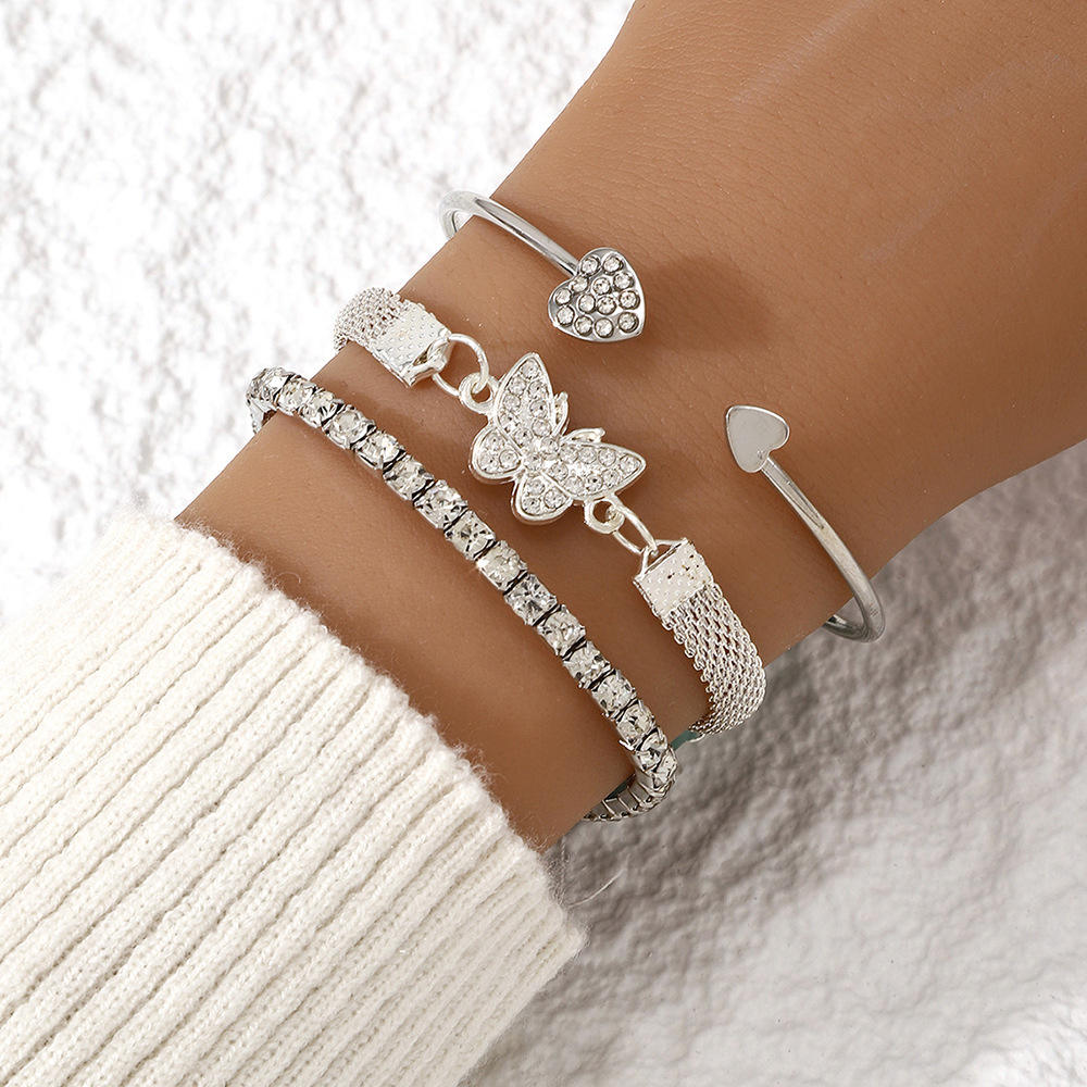 The golden love Stack of 3 bracelet