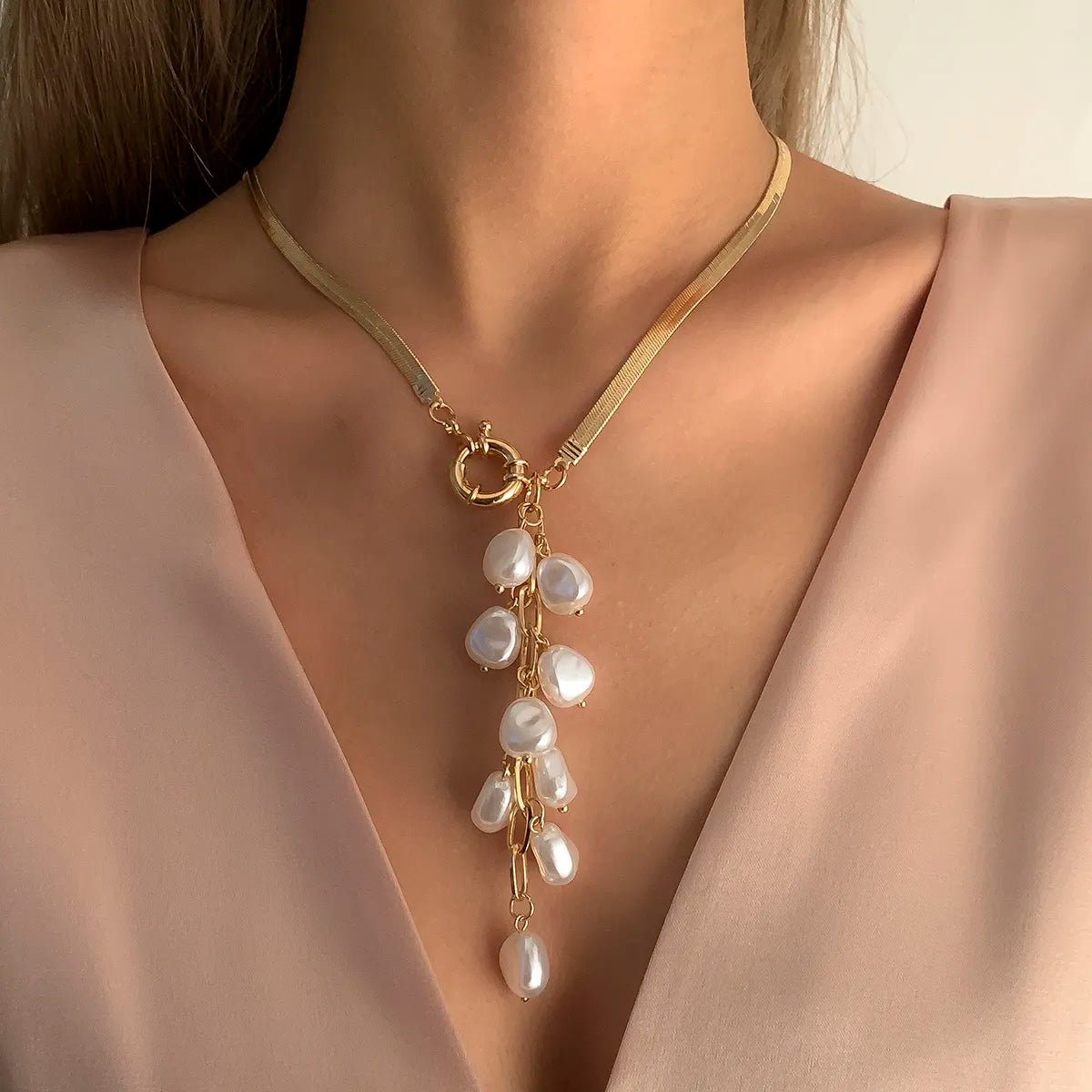 Pearl Pendant Necklace
