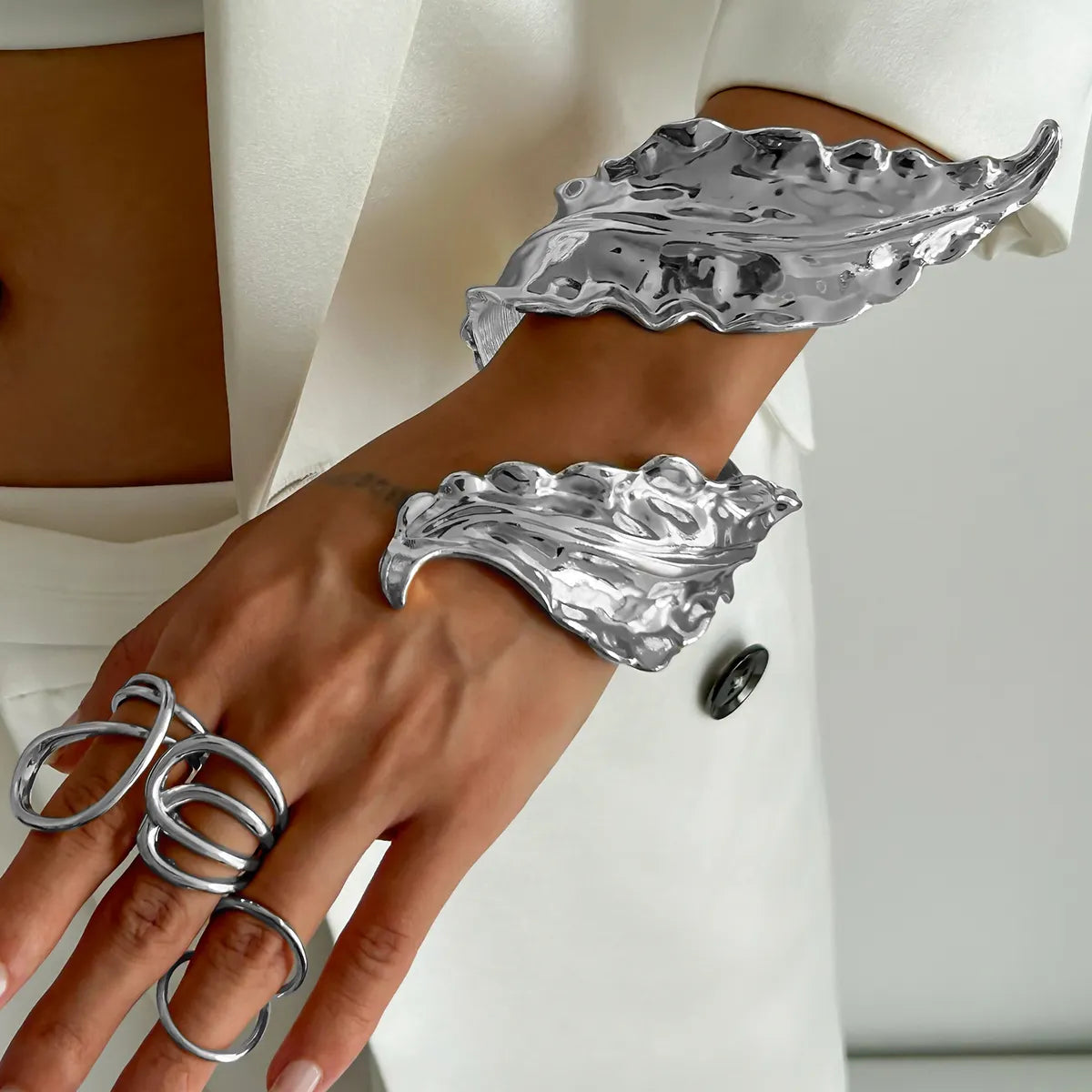 Ivy Embrace Cuff