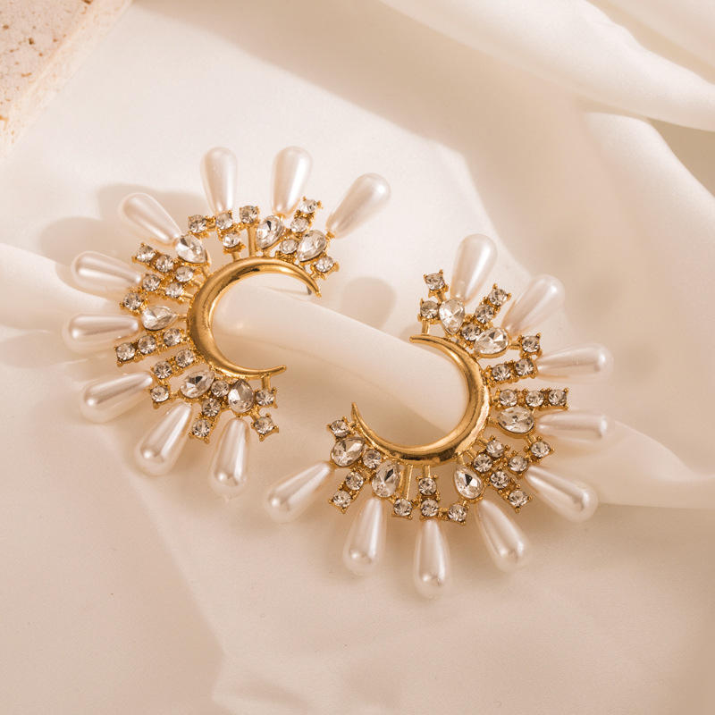 Moonlit Radiance Studs