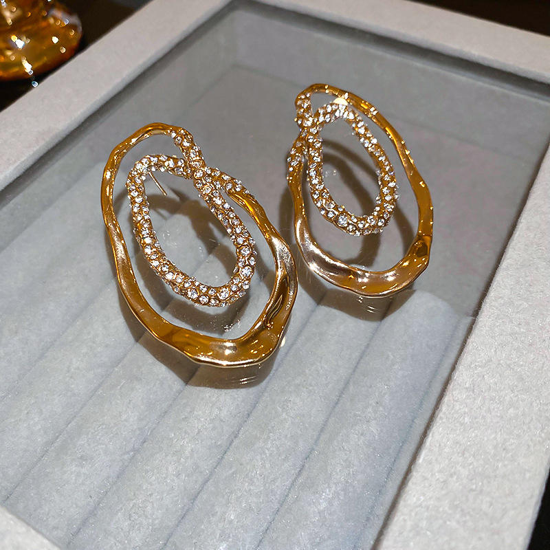 Opulent Flow Earrings