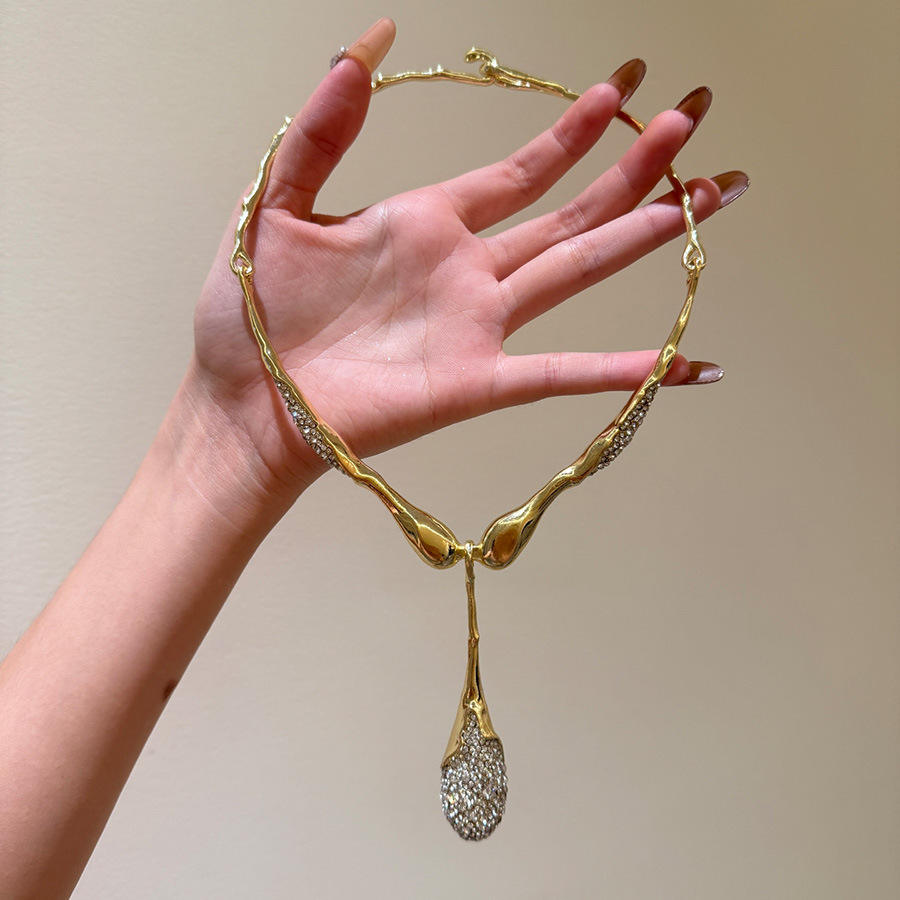 Gilded Tear Pendant Necklace