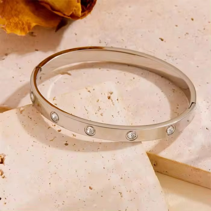 Dazzling Zirconia Bracelet