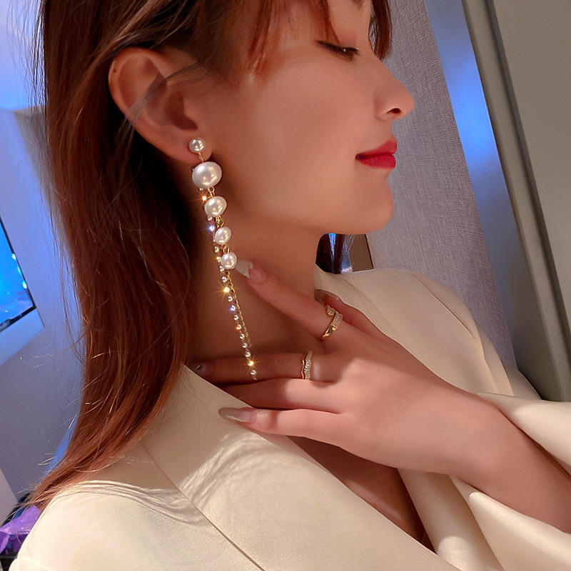 Midnight Pearl Rain Earrings
