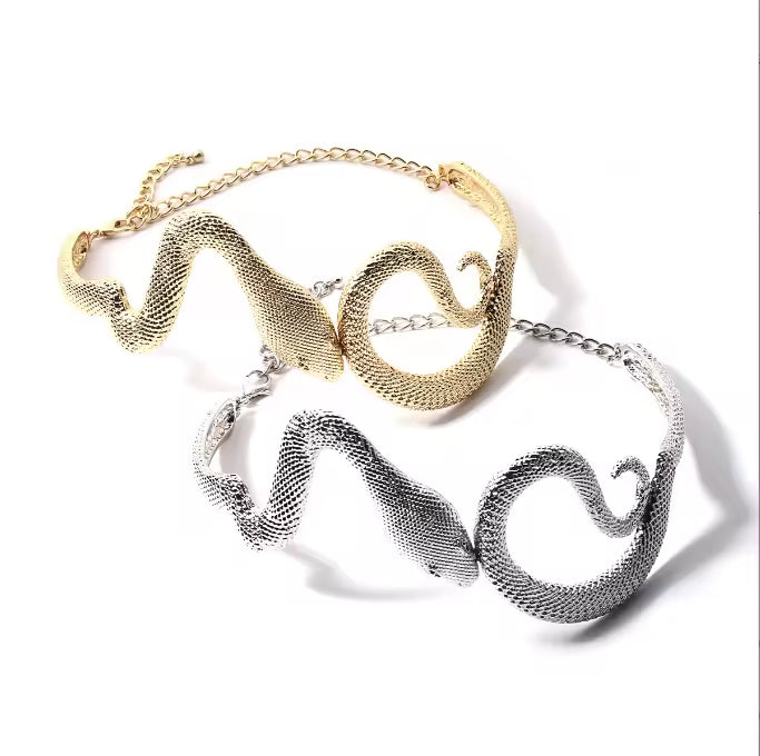 Medussa Snake Choker
