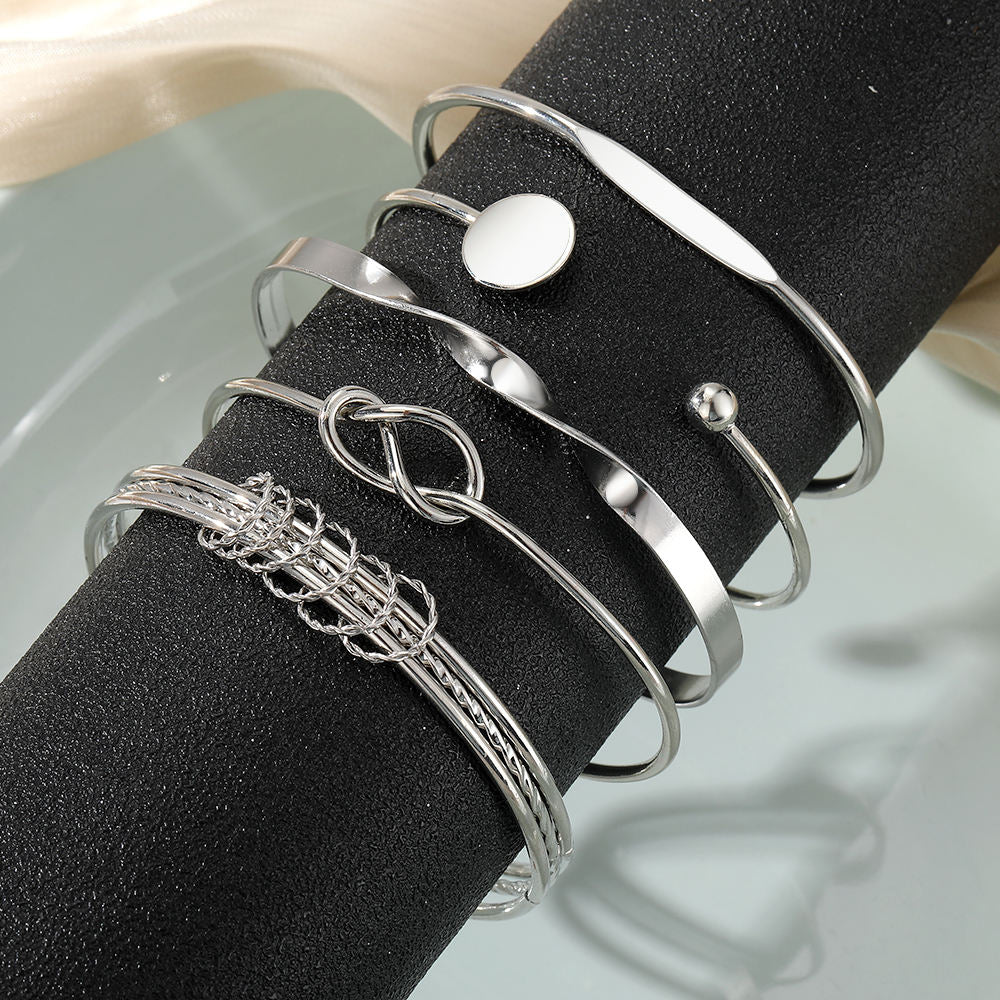 Gilded Knot Stack