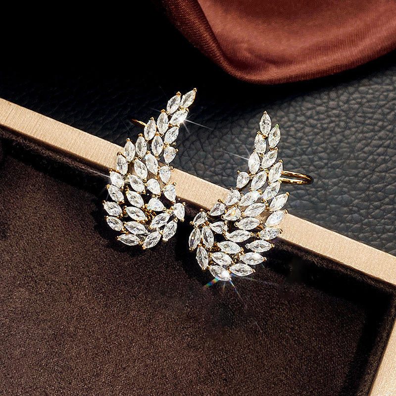 Angel Wing clip Studs