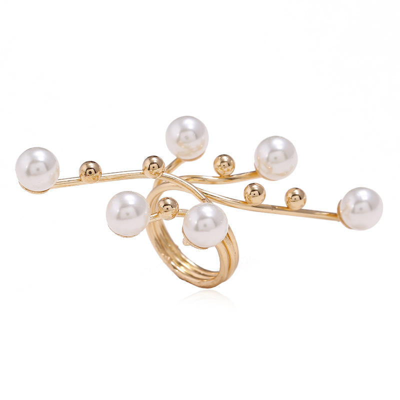 Lilyfall Pearl Ring