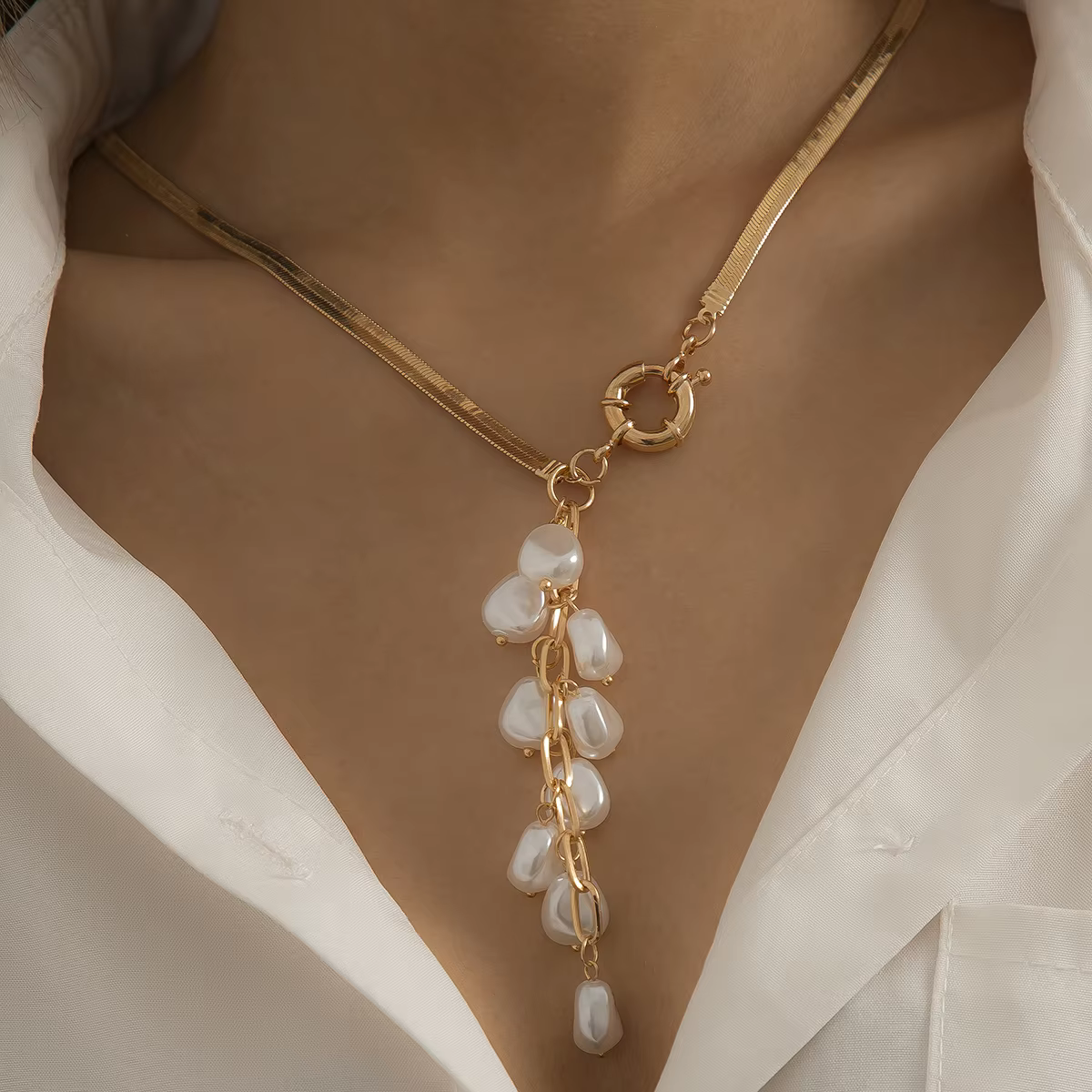 Pearl Pendant Necklace