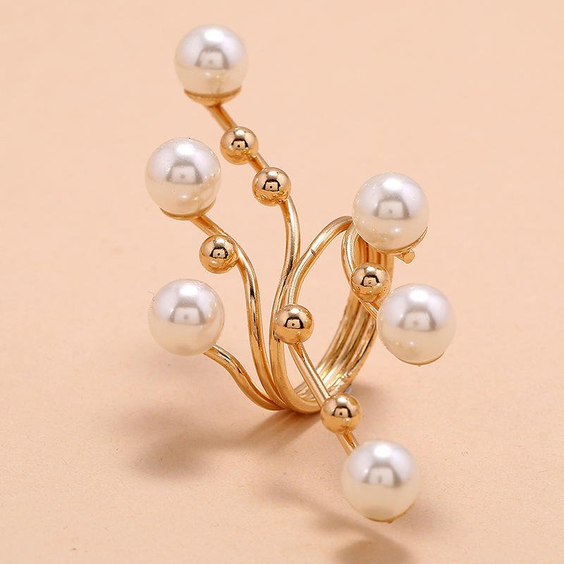 Lilyfall Pearl Ring