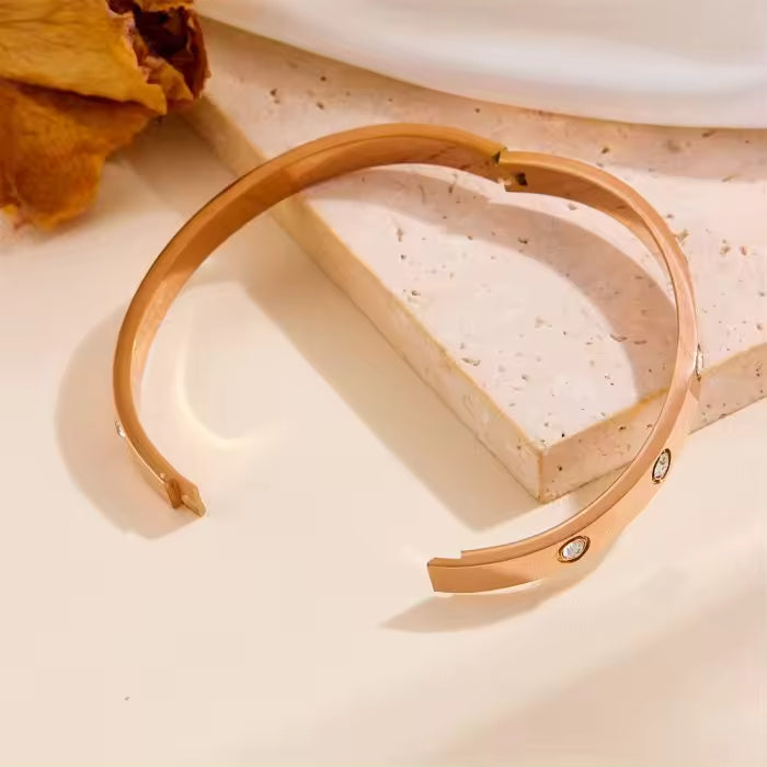Dazzling Zirconia Bracelet
