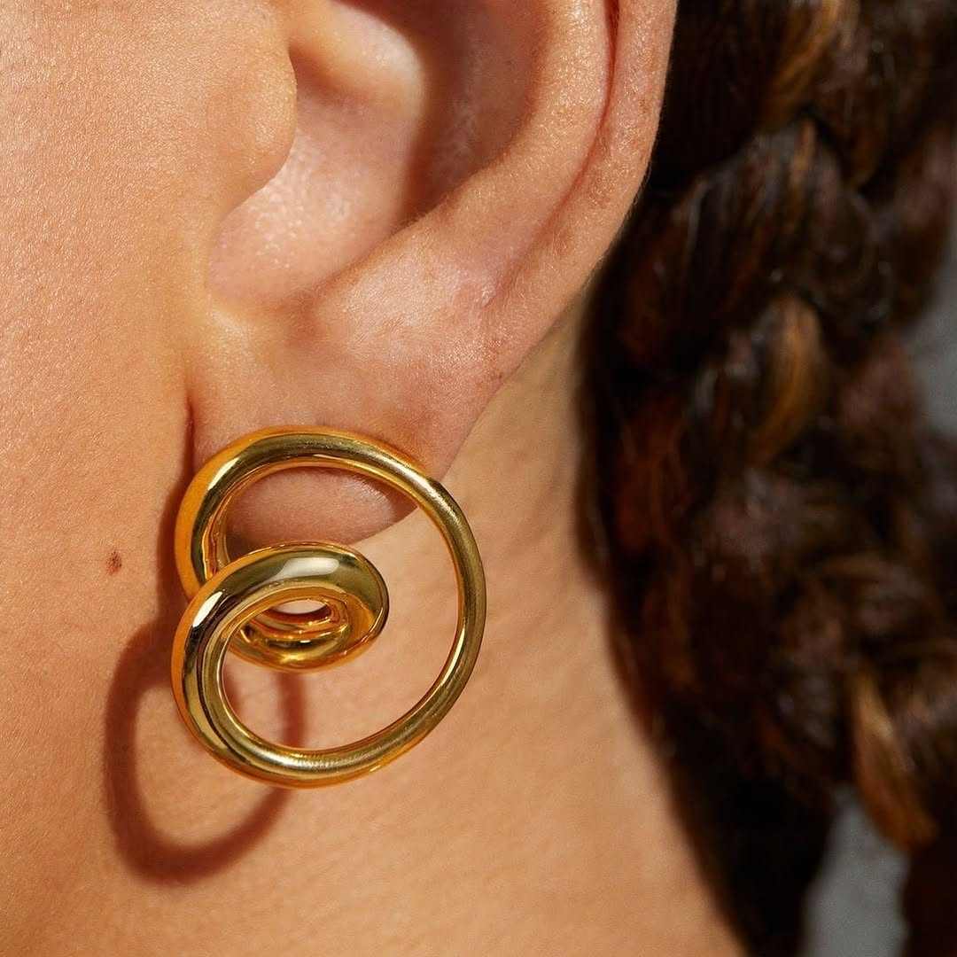 Pure Curve Earring