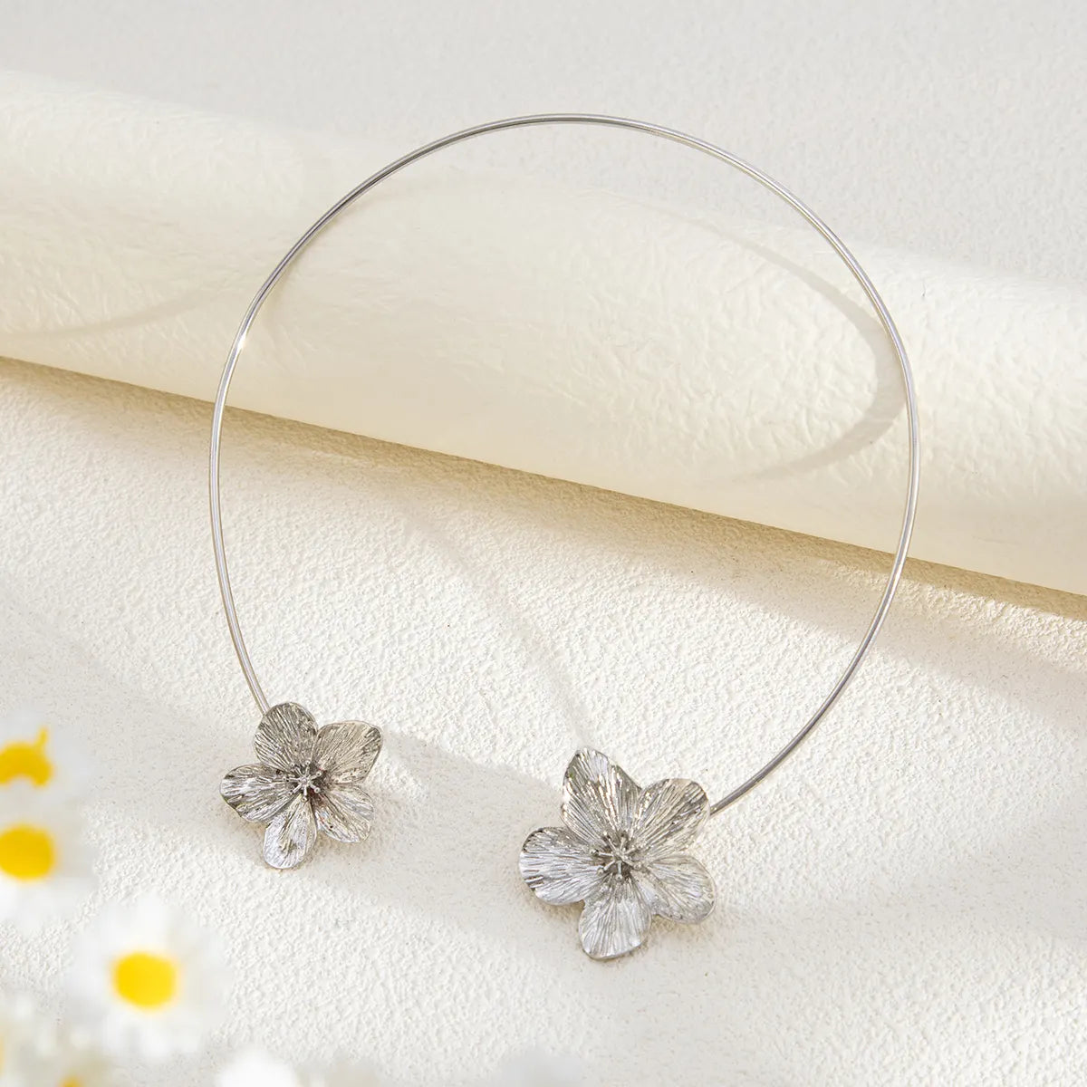 Flower Choker Necklace