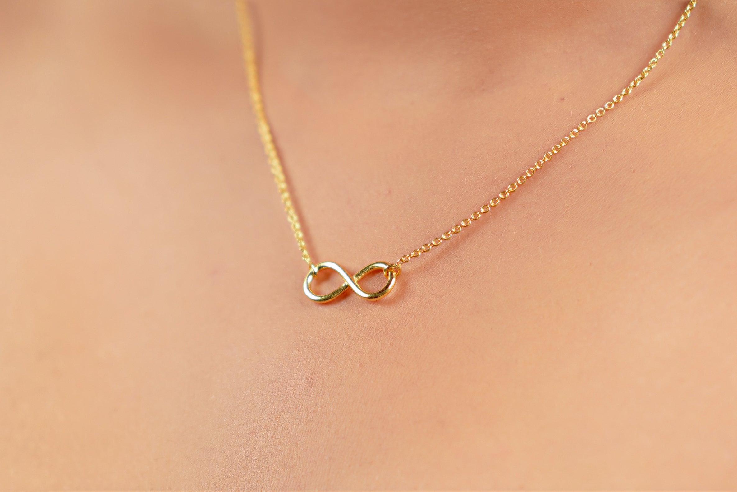 Inifinity Chain Infinity Neck Chain – Areala