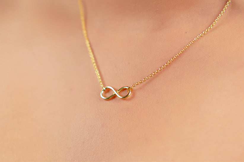 Infinity Neck Chain – Areala