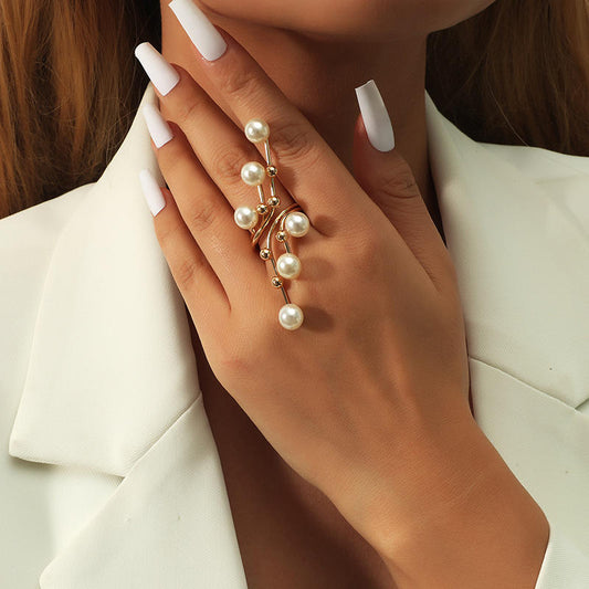 Lilyfall Pearl Ring