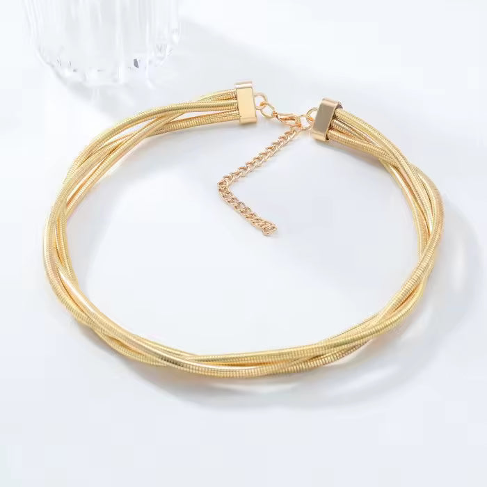 Golden Power Move Necklace