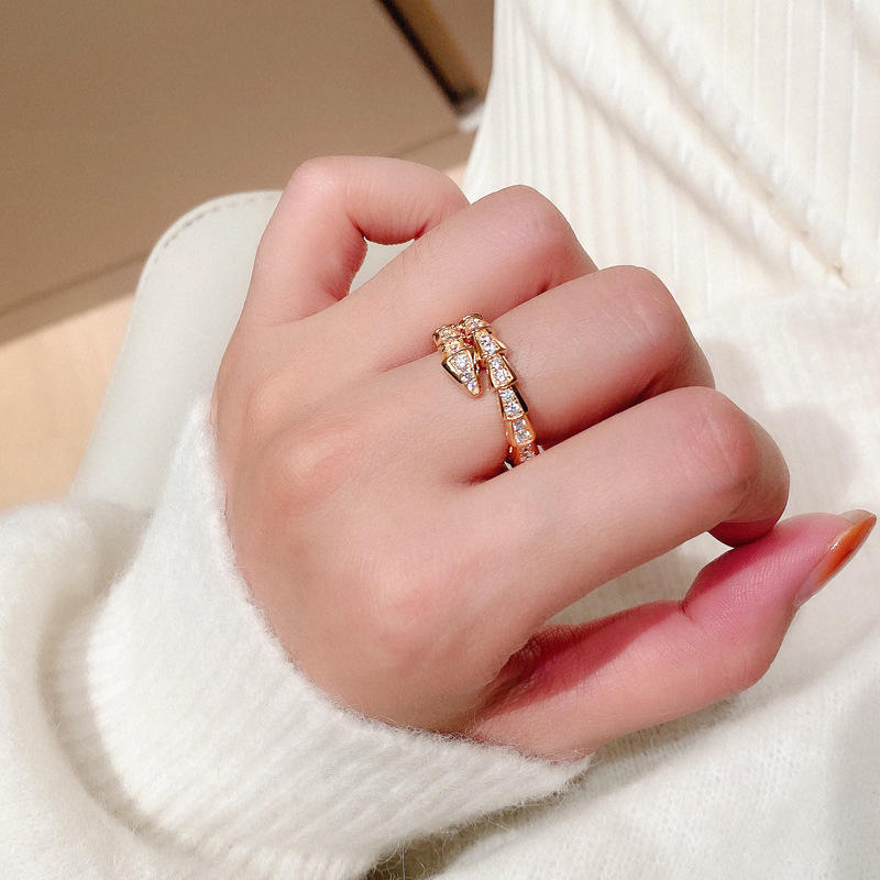 Prism Link Ring