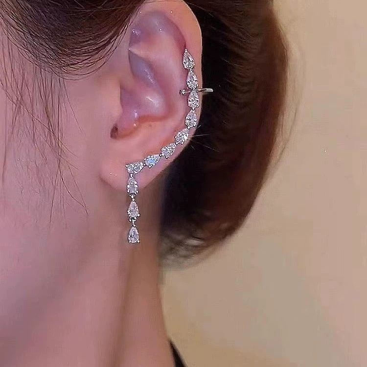 Silver Seraph Ear Vine Cuff