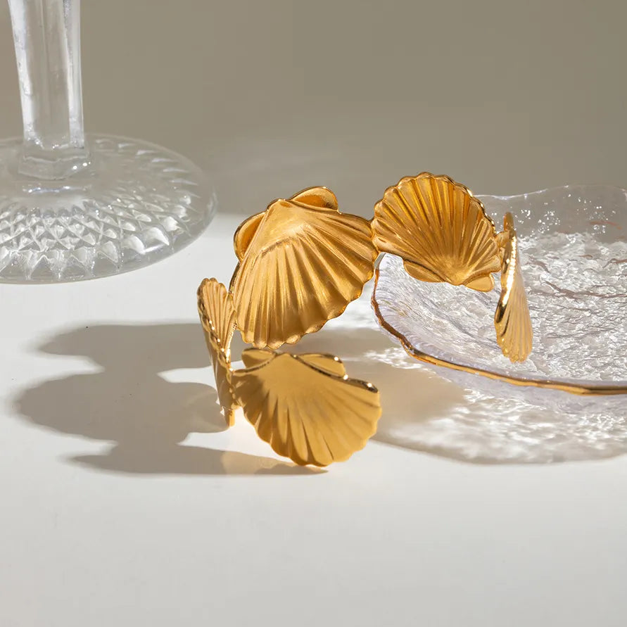 Golden Shell Bracelet