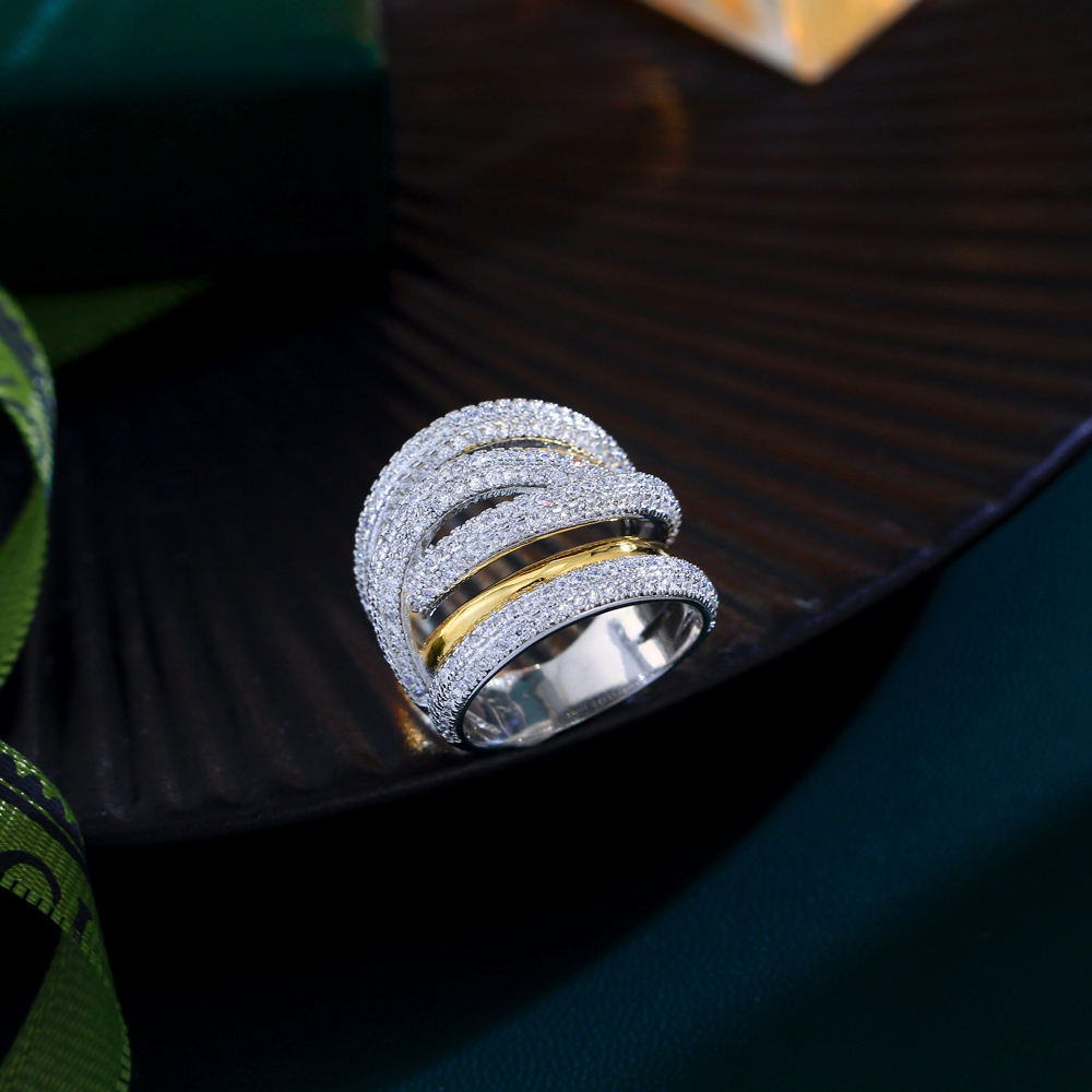 Zyra Adjustable Ring
