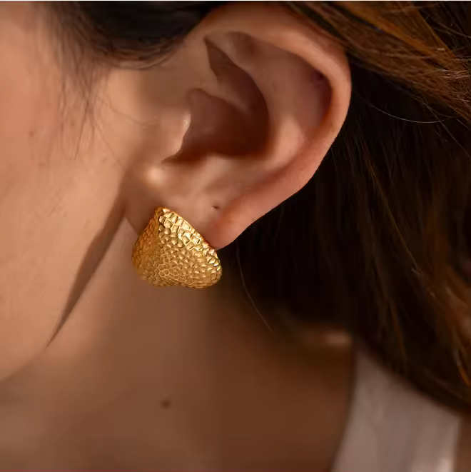 Heart Studs
