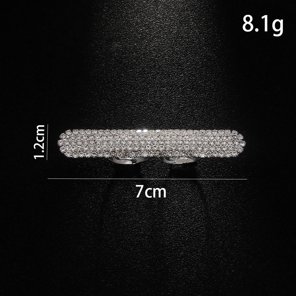 Lustre Bar Ring