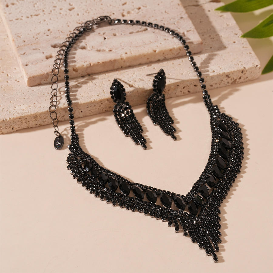 Onyx Statement Set
