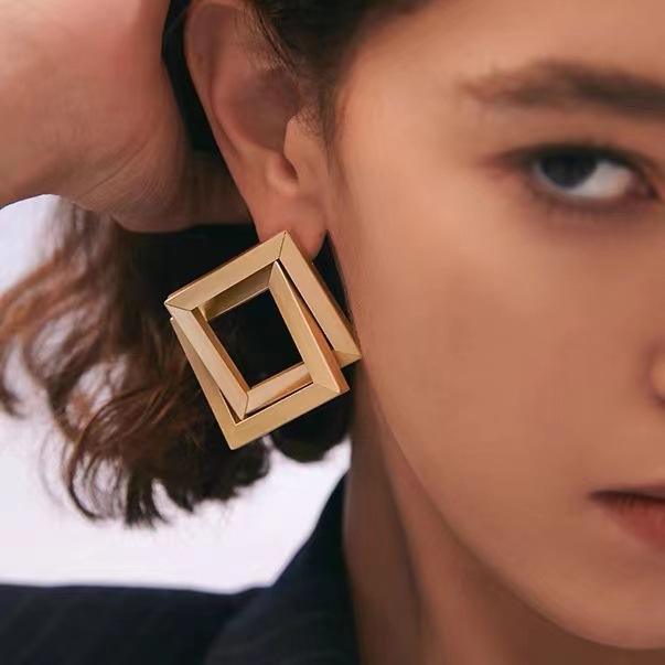 Golden Frame Drop Earrings