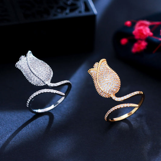 Tulip Grace Ring