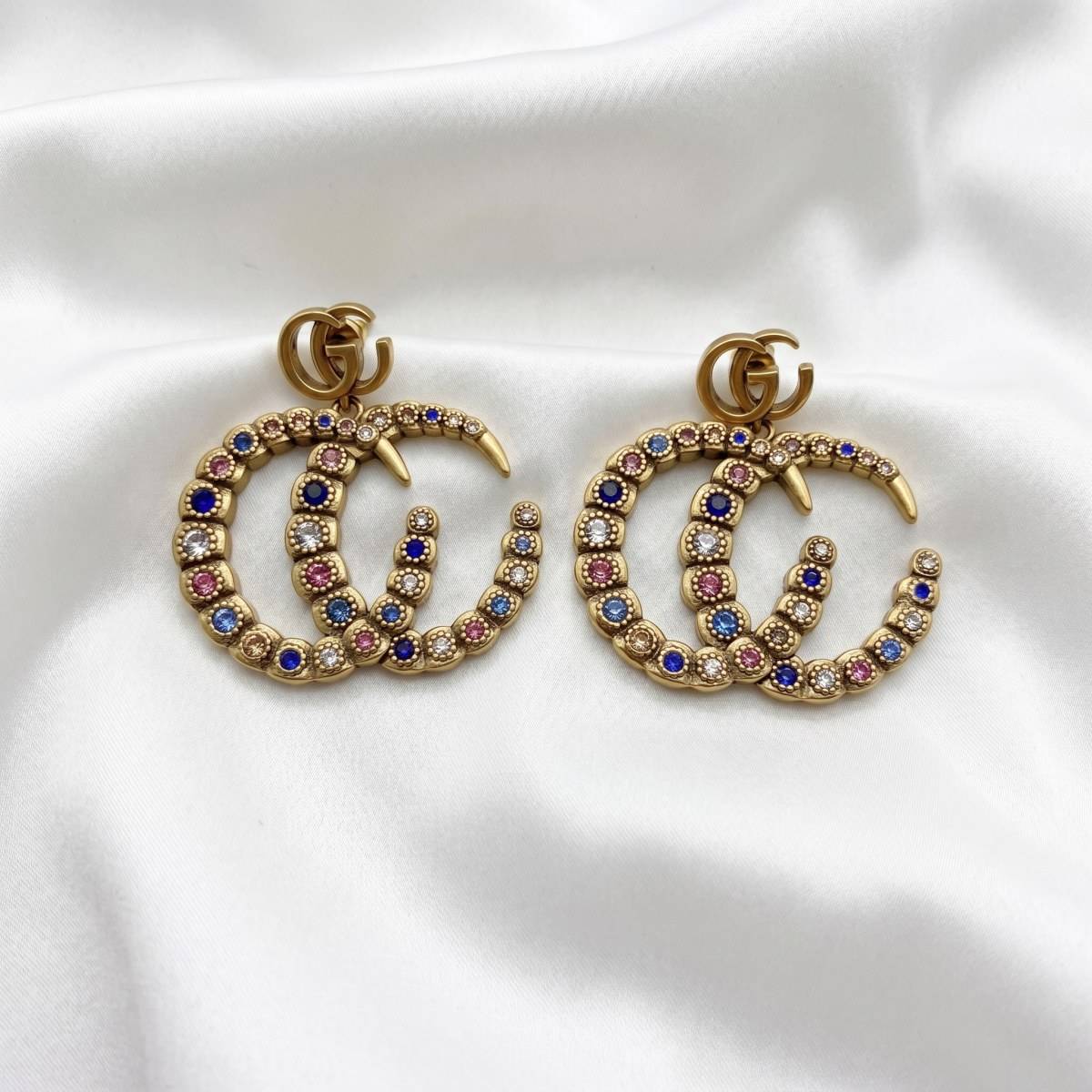 Iconic Glam Hoops