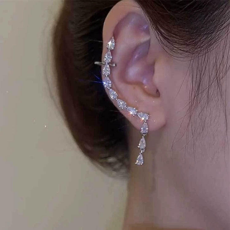 Silver Seraph Ear Vine Cuff