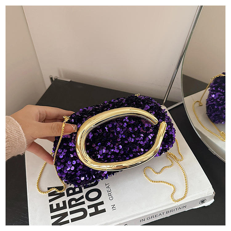 Noir Radiance Clutch