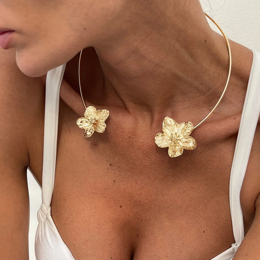 Flower Choker Necklace