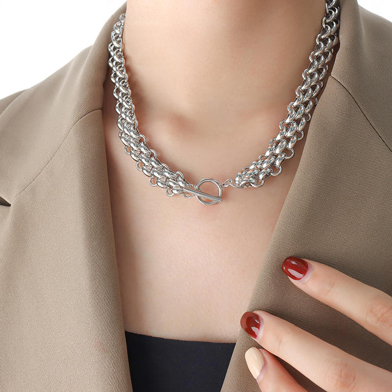 Knot & Bar Chain