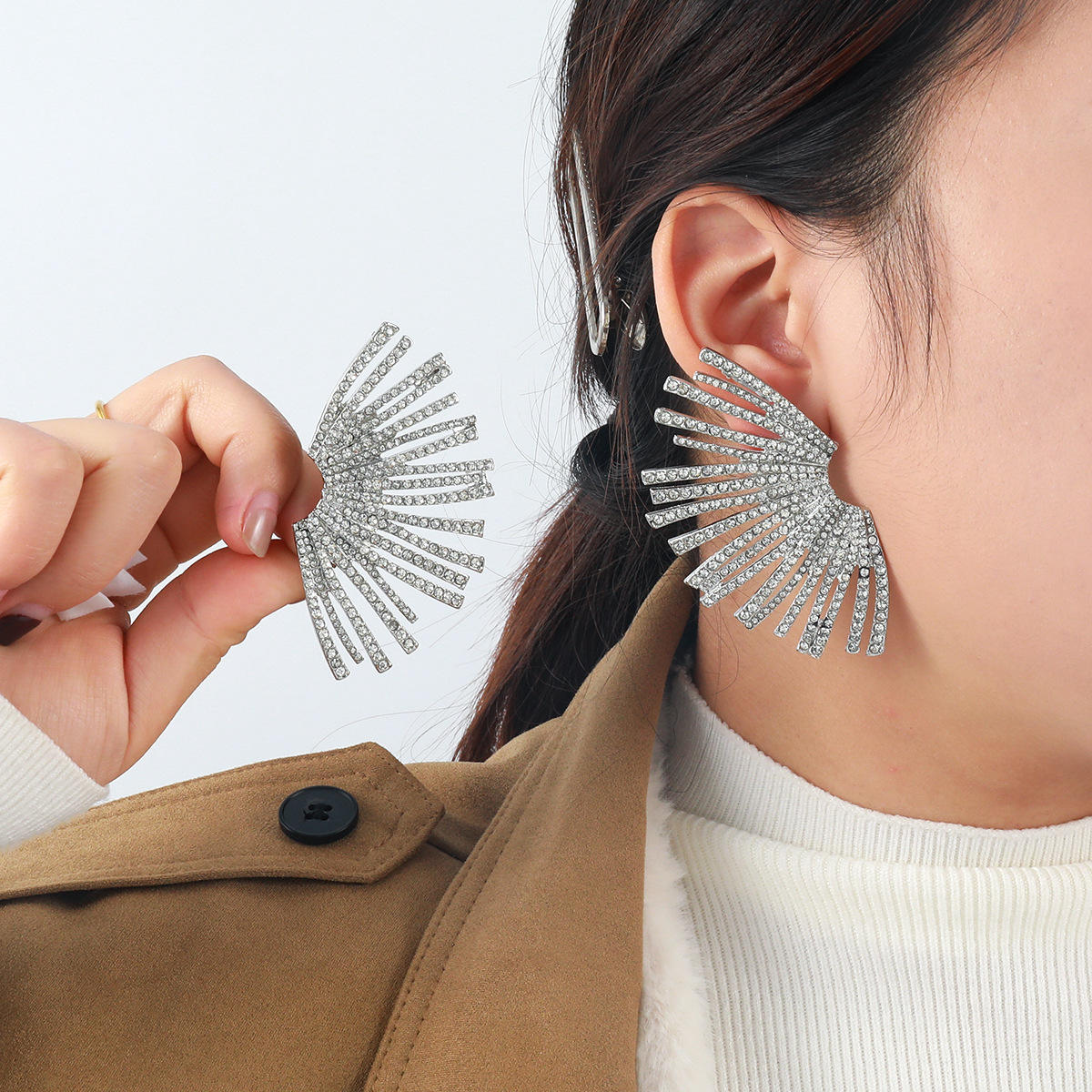 Icon Wing Earring