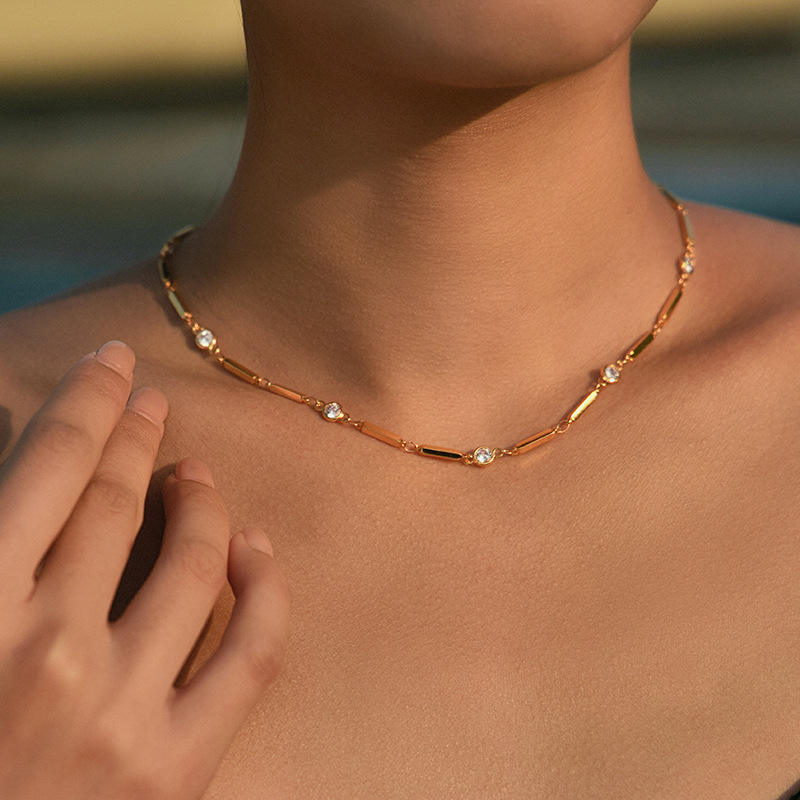 Spark Trail Necklace