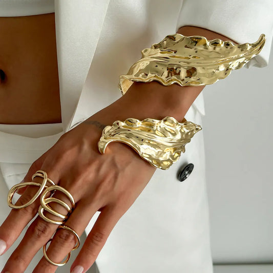 Ivy Embrace Cuff