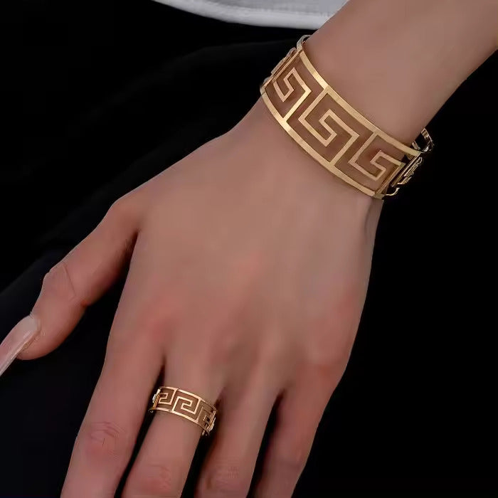 Sleek Geometric Duo