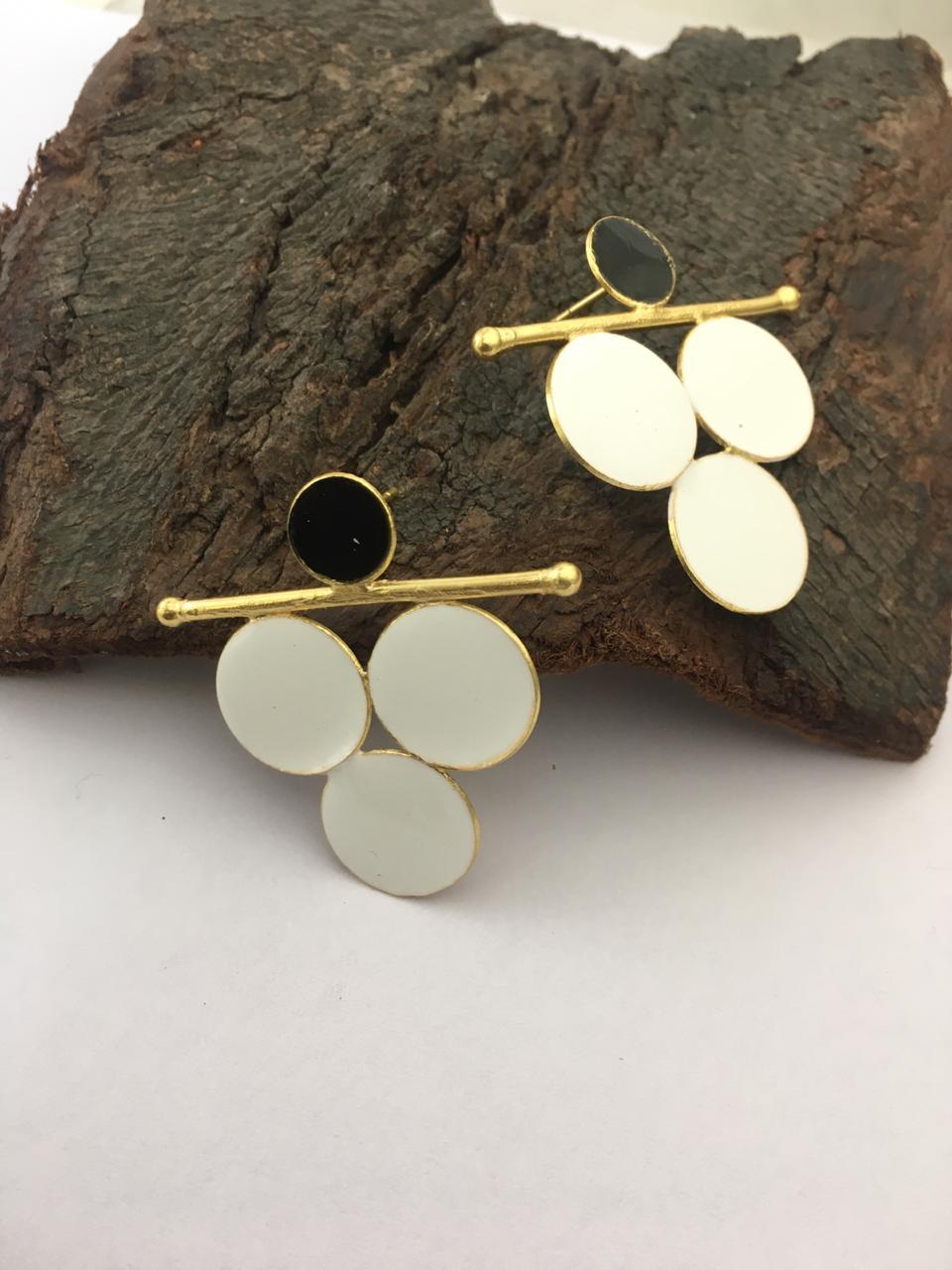 Circle Classic Earrings